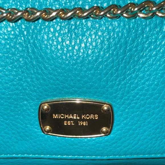 Michael Kors Teal Chain Strap Bag - Picture 2 of 6